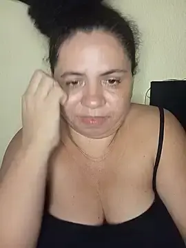 Stripchat Watch Live Sex Cams of Ravena2290