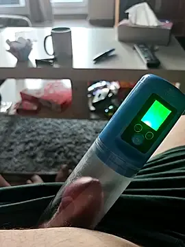 Stripchat Live Sex Cam of fickmonster2024