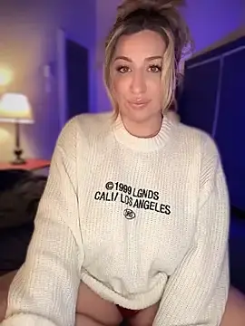 Stripchat Private Sex Chat of miamellycious