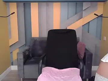 Stripchat Free Porn Cam of EllaLong