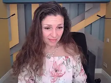 EllaLong from stripchat