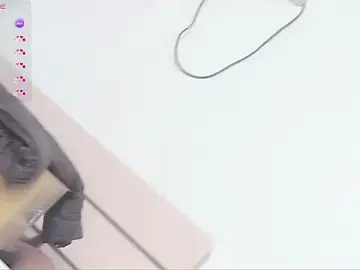 Stripchat Live Sex of Lucky-xiuxiu