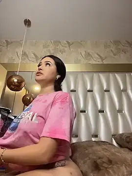 Stripchat Live Sex Cam of Sara_fun