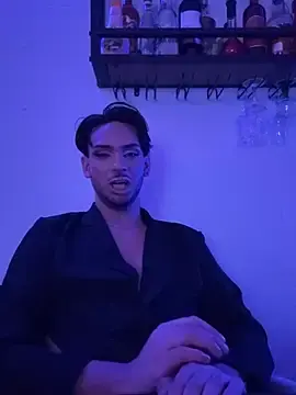 Stripchat Nude Webcam of Gipsyboysteve