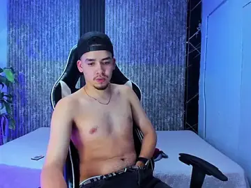 Stripchat Adult Video Chat of Mike_0233_