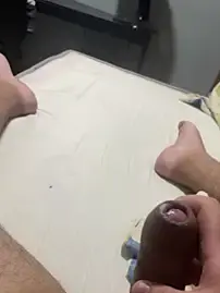 Stripchat Sex Cam of llkkzzv