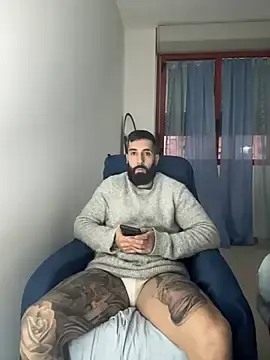 Stripchat Live Sex Cam of Gioeltoro89