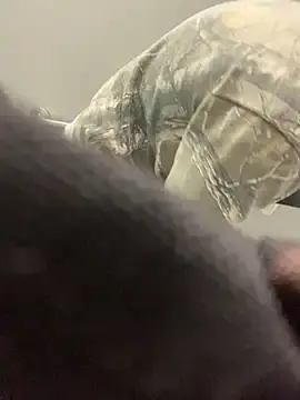 Stripchat Free Porn Cam of SpunRedneck