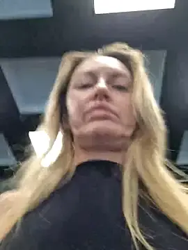 Stripchat Best live sex cam show of Miss____Mia_