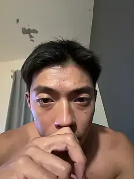 Stripchat Free Live Porn of Yooo17