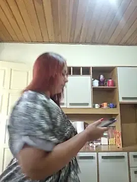 Stripchat Sex Chat of RuivaGiMisteriosa