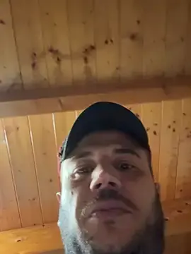 1Aleks13 from stripchat