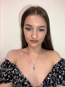 Stripchat Adult Webcam of Green_eyes_lady