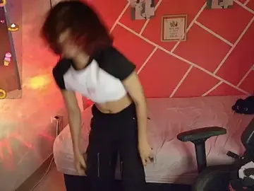 Stripchat Sex Cam of sweety_dreambaby