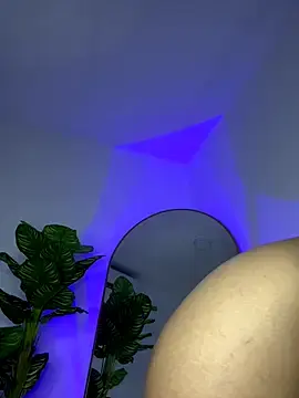 Stripchat Free Porn Cam of _Emily_Thompson_