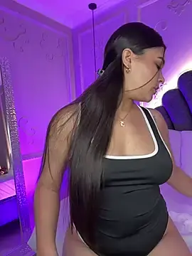 Kim-Hale from stripchat