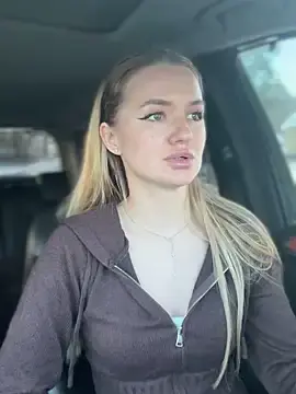 Stripchat Free Porn Cam of Devill_Angel_