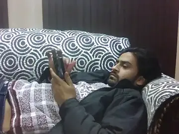 Stripchat Free Porn Cam of indihotguy