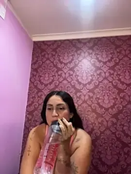 Stripchat Adult Webcam of juliana_diaz