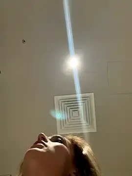 Stripchat Free Porn Cam of -AngelAri-