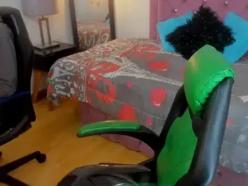 charly_morningstar from stripchat