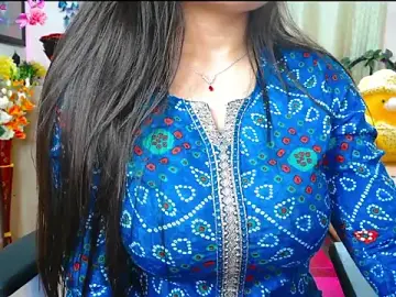 Stripchat Sex Cam of thyAnvi