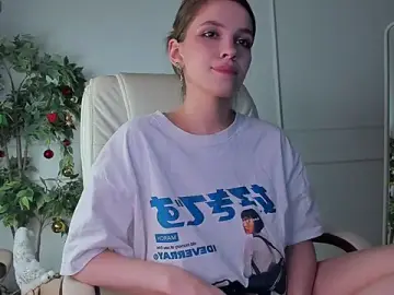 Stripchat Adult Video Chat of AdalynGlows