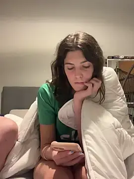 Stripchat Free Porn Cam of YoungCouple2007