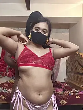 Love_Queen11 from stripchat