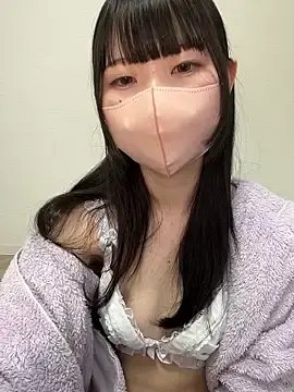 Stripchat Sex Chat of Reina_cute_00_