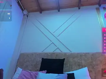 ashley__foxx_ from stripchat