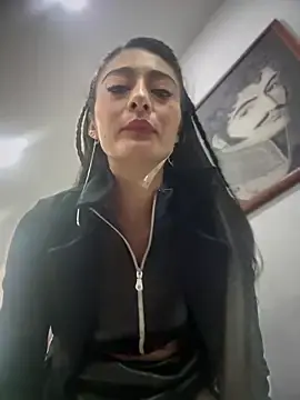 _Bella-Office1 from stripchat