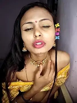 Stripchat Live Sex of Khatta_Meeth