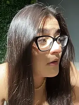 VioletaMaddox from stripchat