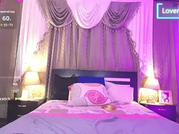 Stripchat Adult Webcam of bloom_bbc