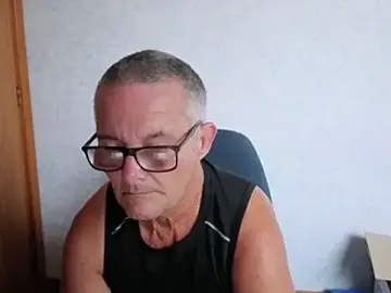 Stripchat Adult Webcam of daddy_man