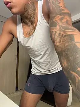 Stripchat Adult Webcam of sendfer