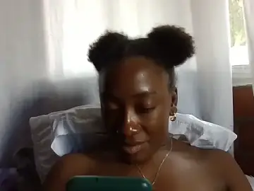 Stripchat Adult Webcams of DarkHoneyy