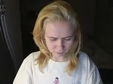 Stripchat Nude Webcam of Riley_Roo