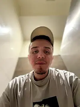 Stripchat Sex Cam of adam-rivera