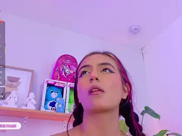 Stripchat Adult Video Chat of emily_bank