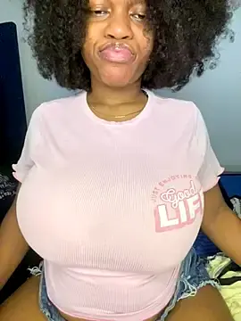 Boneca25 from stripchat