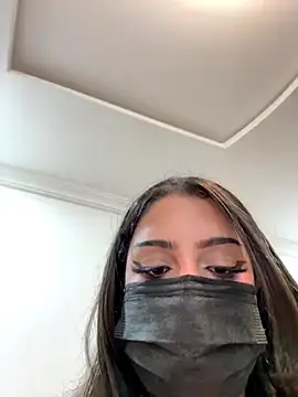 Stripchat Nude Webcam of Ahlam7578