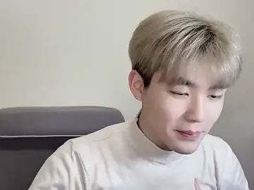 Stripchat Adult Webcams of xiaoyang5200