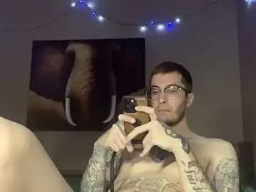 Stripchat Free Porn Cam of BWCJoshBanks97