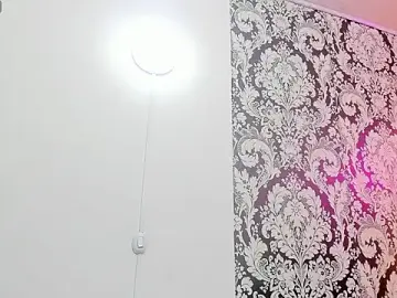 Stripchat Live Sex Cam of PENNY_TAY