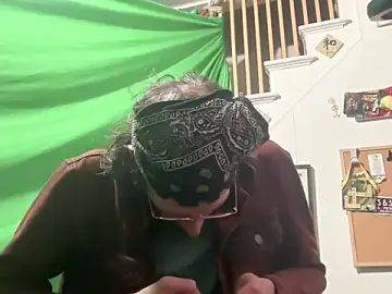 Stripchat Adult Webcams of MasterDaddyCool