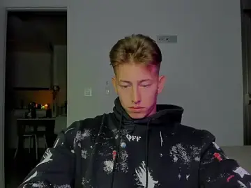 Stripchat Adult Video Chat of find0m_master