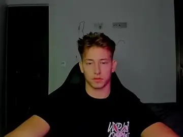 Stripchat Adult Video Chat of find0m_master