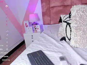 Stripchat Free Live Porn of isabella_whiithe